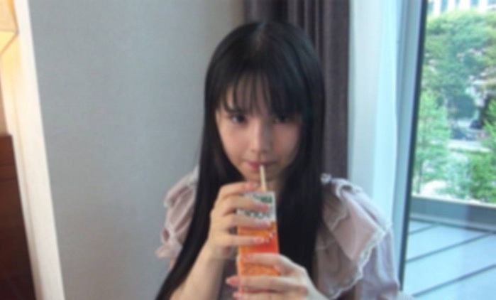 FC2-PPV-4779269 곤란한 표정 엄청 귀여운 날씬 큰 가슴 소녀 응 보지에 넣어도 돼 생 자지 삽입으로 임신 질내사정